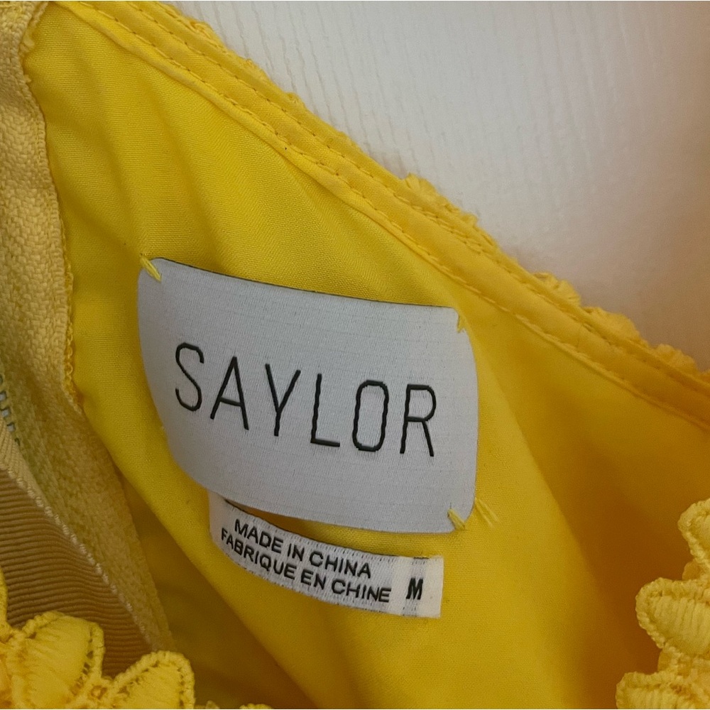 Saylor Leilani yellow lace midi dress M - Picture 6 of 7